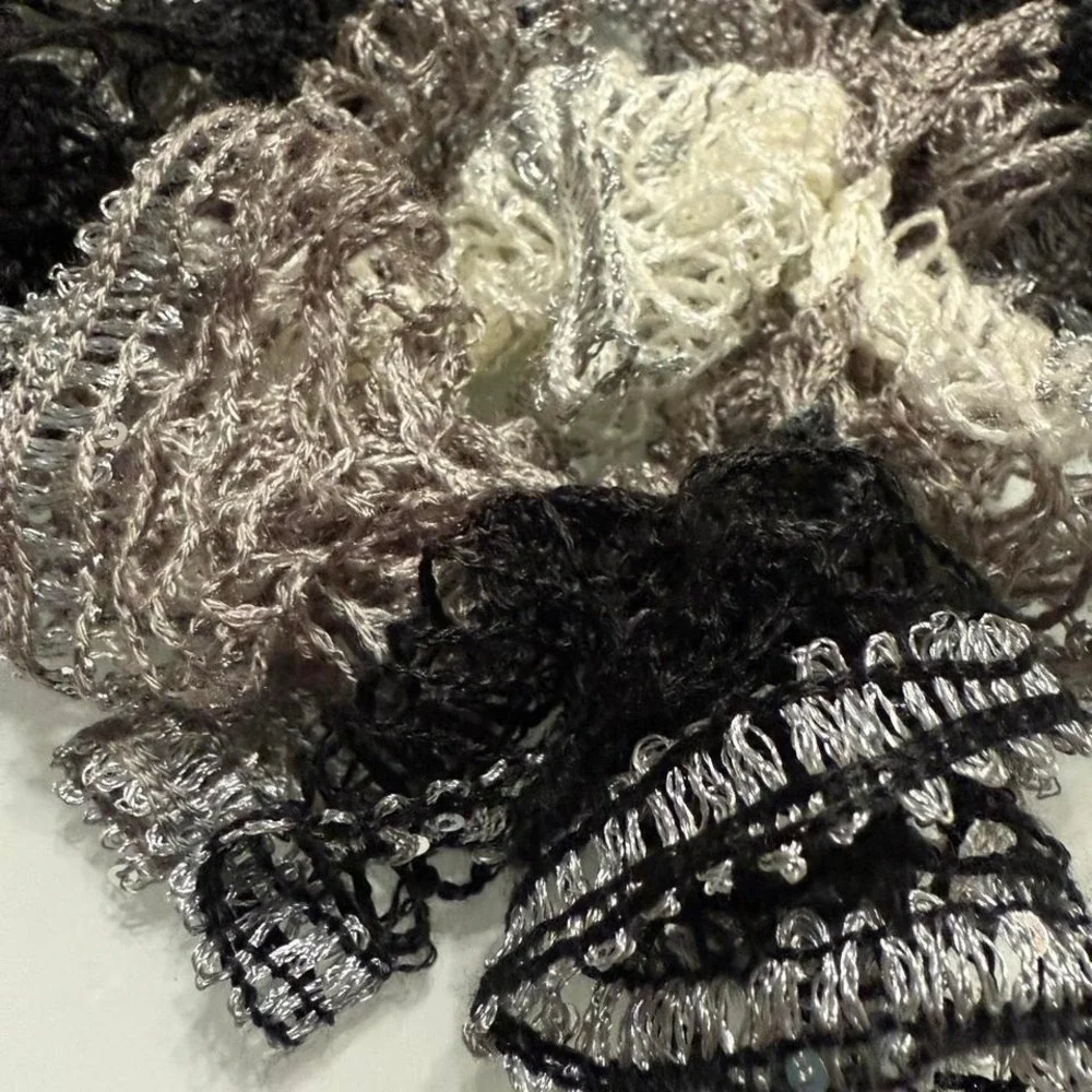✨ Handmade Ruffle Lace Scarf — 56